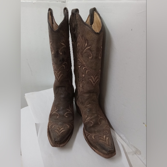 Circle G Cowgirl Boots Brown Distress Suede Leather Floral Embroidery Size 6.5M - Picture 6 of 7
